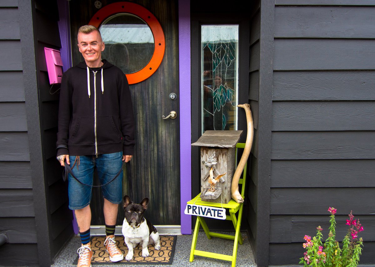 Floatinginbc's tweet image. Some behind the scenes photos of our interview with Zane Oak this weekend at Fisherman's Wharf.  @gvicharbour @victoriavisitor