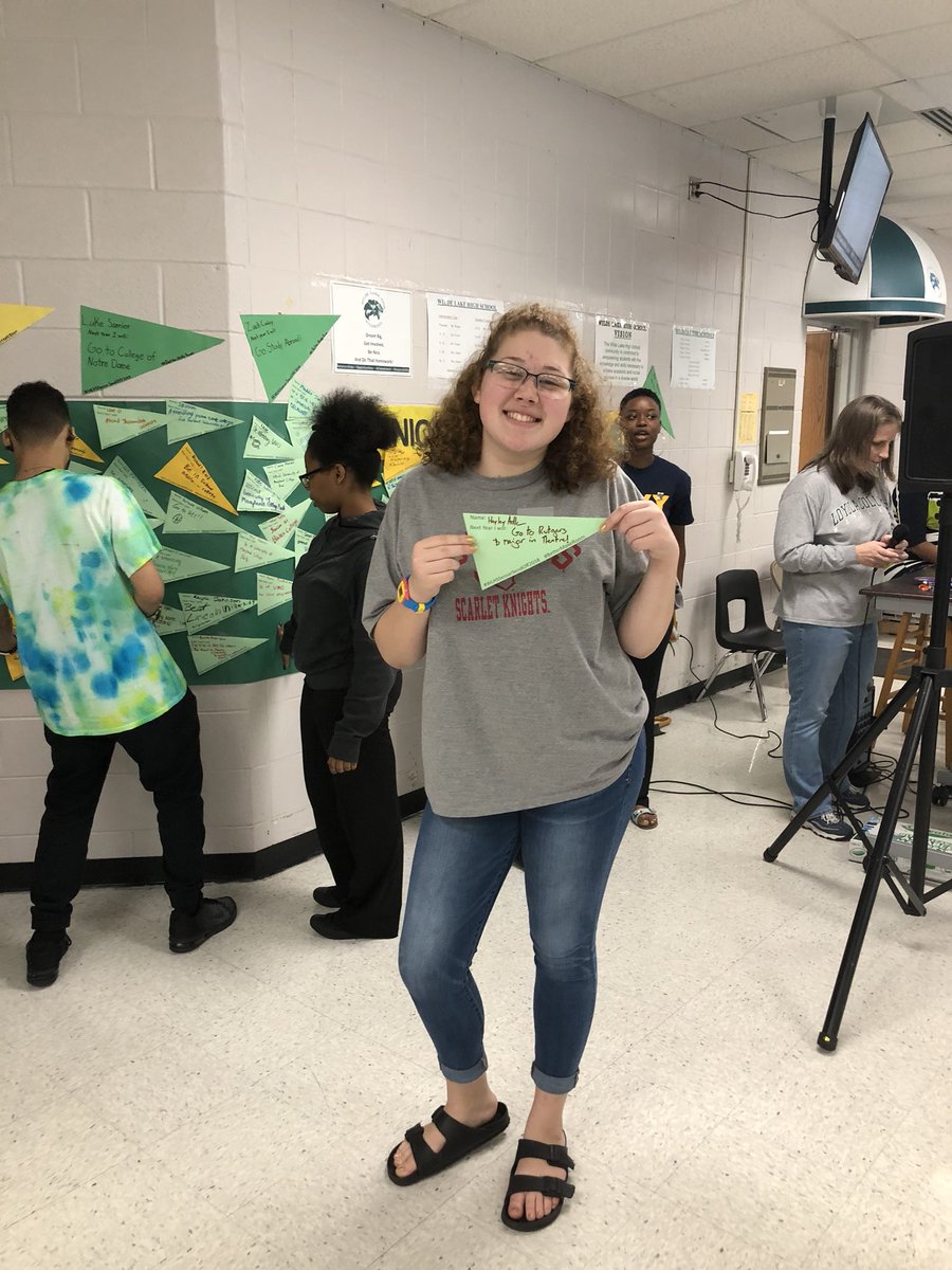 WLHS CLASS OF 2018 tweet media