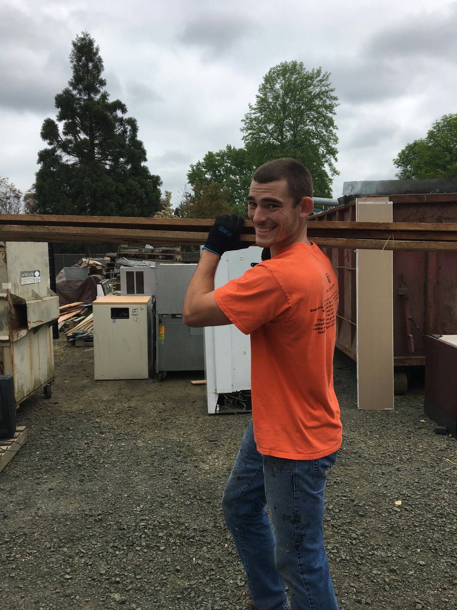 BentonHabitat's tweet photo. OSU Rowing Team member Baxter Call helping out at Benton Habitat this past weekend! #AffordableHousing #volunteer #HabitatForHumanity https://t.co/xMxLSyZTK6