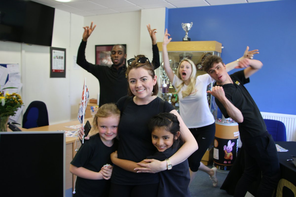A sad goodbye to our brilliant Drama teacher Lilly! That's the team behind :)