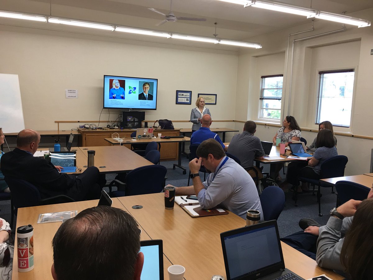 hpsblueponies's tweet image. Thrilled to have Marie Bjerede in Havre working with a group of excellent teachers and administrators! CoSN/Team4Tech work begins! #CoSN #Team4Tech #blueponypride