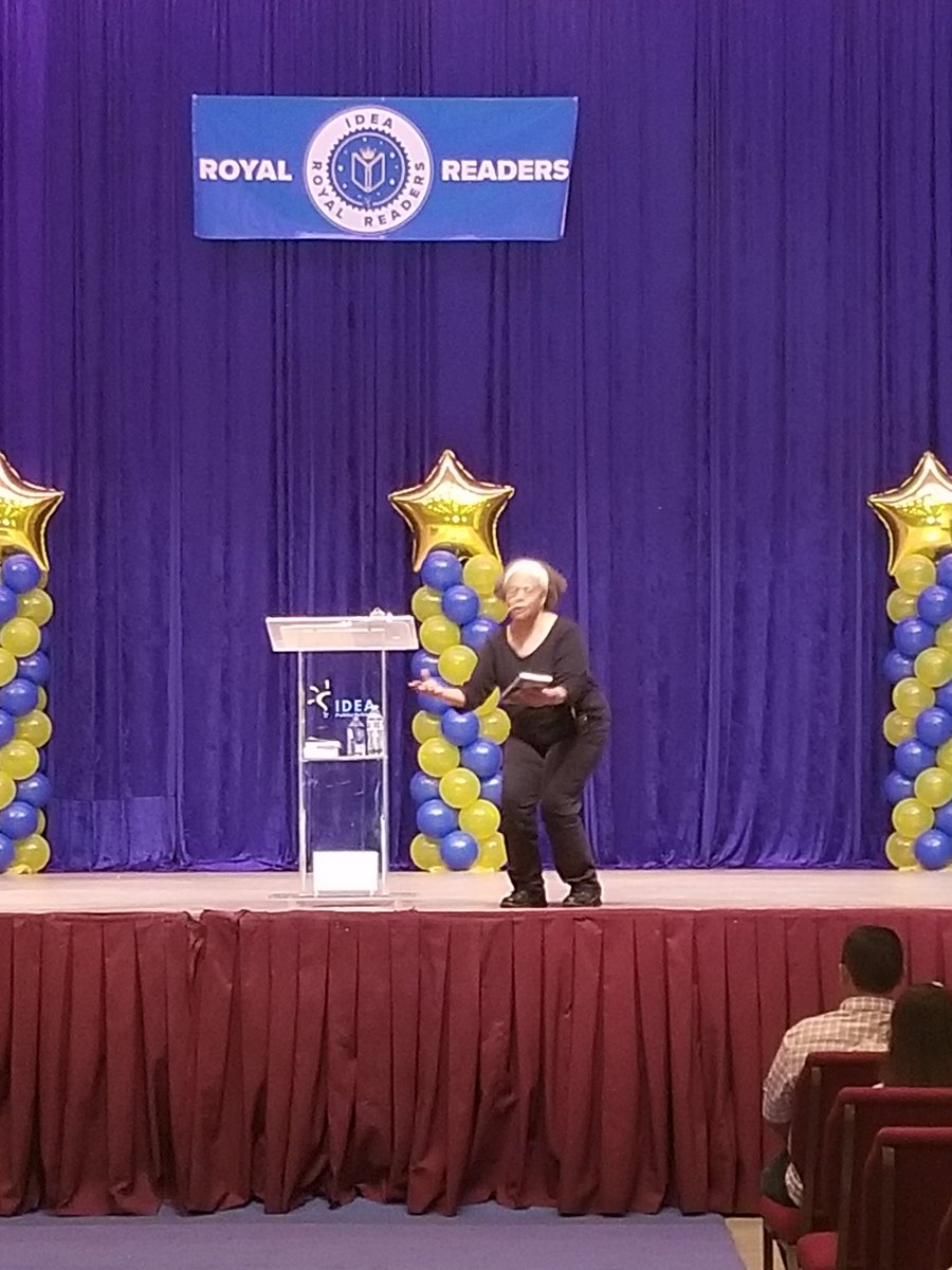 snb_21's tweet image. @jewell_p_rhodes thank you so much for coming and talking to our ROYAL READERS! #royalreader #idea #1millionwords