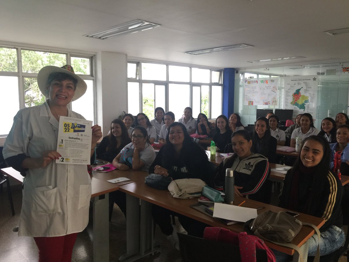 creamas's tweet photo. Carmen ya está participando con nuestros muchachos del día de la ideación, ¿y tu que idea innovadoras tienes? https://t.co/7gKYiPHsAd