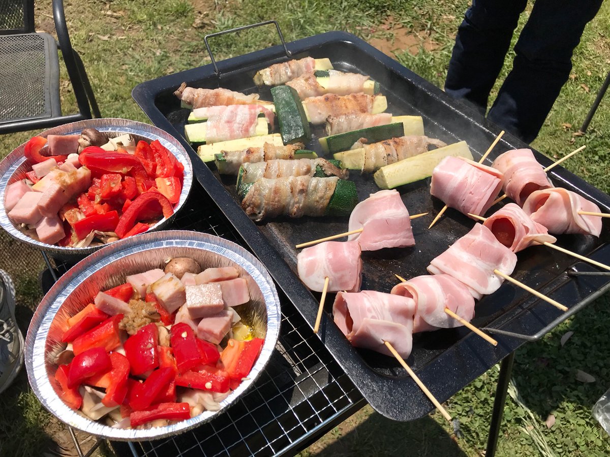 デザインくん 乙街道 On Twitter 嫁さんの実家のみんなと印旛沼サンセットヒルズでbbq 変わり種アヒージョめっちゃうまかったw Bbq アヒージョ