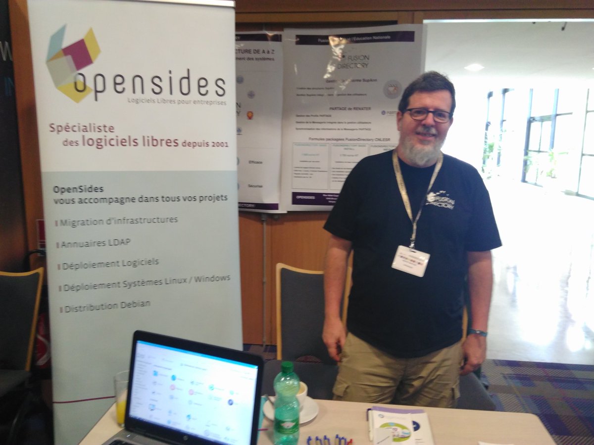 PallinPoppy's tweet image. @benoitmortier1 d&apos;@OpenSides1 vous attend au stand @fusiondirectory aux Assises du @CSIESR #opio #fusiondirectory #gestionidentites #LDAP #infrastructure