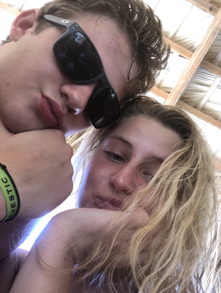 megsimplot's tweet photo. Happy (late) birthday @riggs_mitchell , going to miss you next year ☹️💓💓 https://t.co/uTQfr338nc