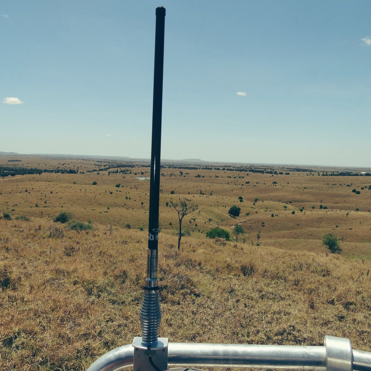 Get a strong connection whilst reconnecting with nature. Only the Strike B2 Antenna can catch a signal as you soak in this amazing view. bit.ly/2Jv3Dgm #strike #strikeantenna #carantenna #signalboost #online #antenna #nature #tech