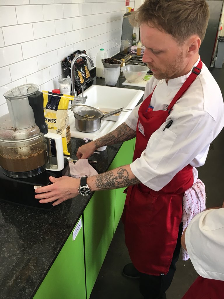 Chef_Principals's tweet image. Our fantastic venue for HIT Masterchef 2018 @StLukesTrust 
Canapés and Mise en place done
Finalists and their Ingredients received
Tomorrow will see an Apprentice crowned HIT Masterchef 2018
Even got some learning in for those that arrived early and helped
#ApprenticeChefs