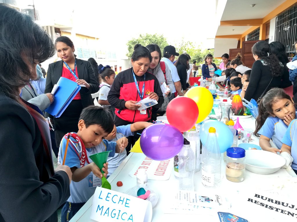 nmendigure's tweet image. FENCY 2018 de la @IEAElPorvenir muestra el esfuerzo de cada estudiante por demostrar sus habilidades de investigación y aún #LoMejorEstáPORVENIR