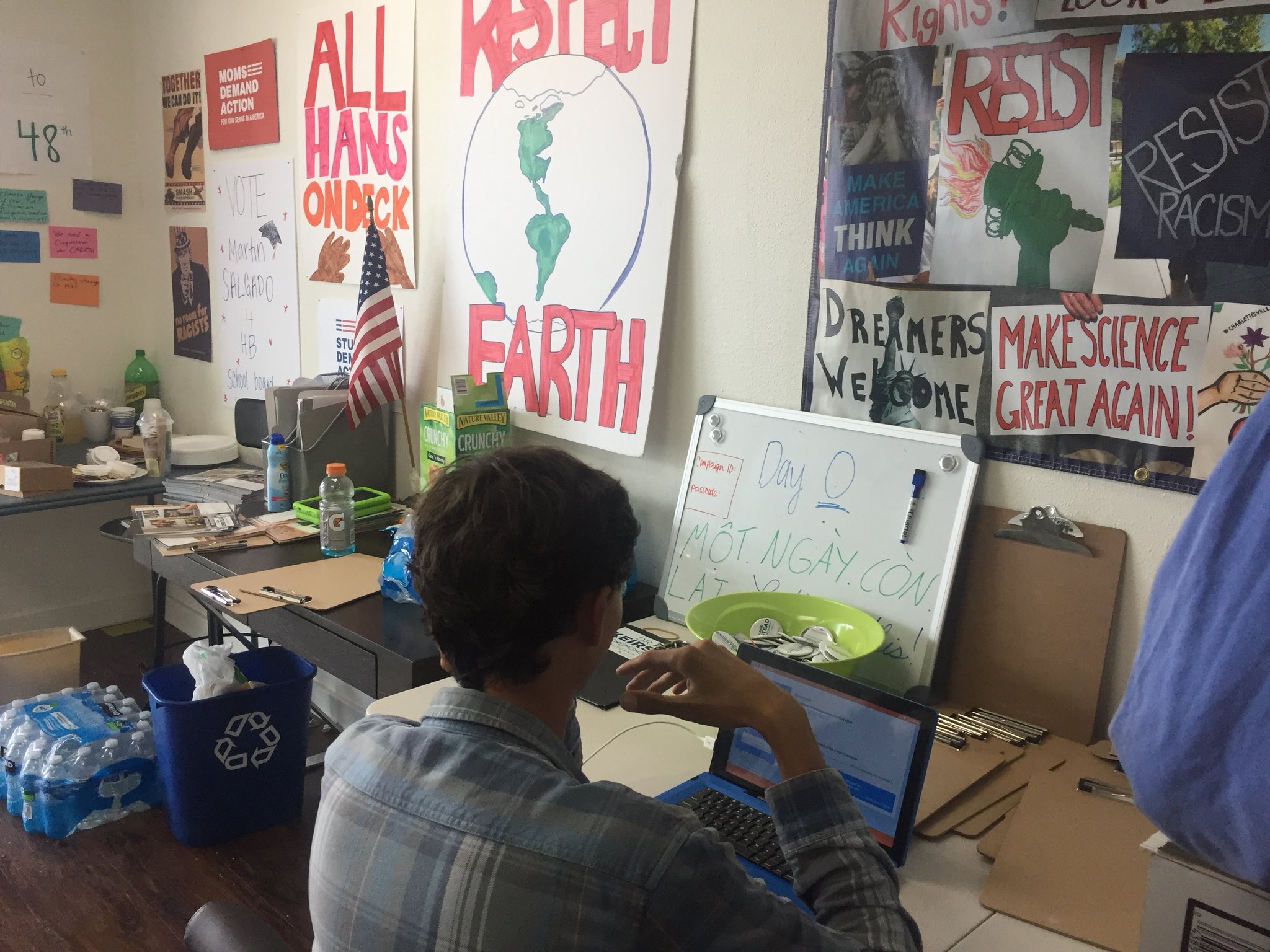 Jennifer Medina on Twitter "Final push in CA48 dialing for votes “Have you voted? There’s an