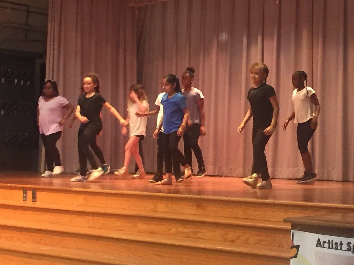 Dawn Peake tweet media