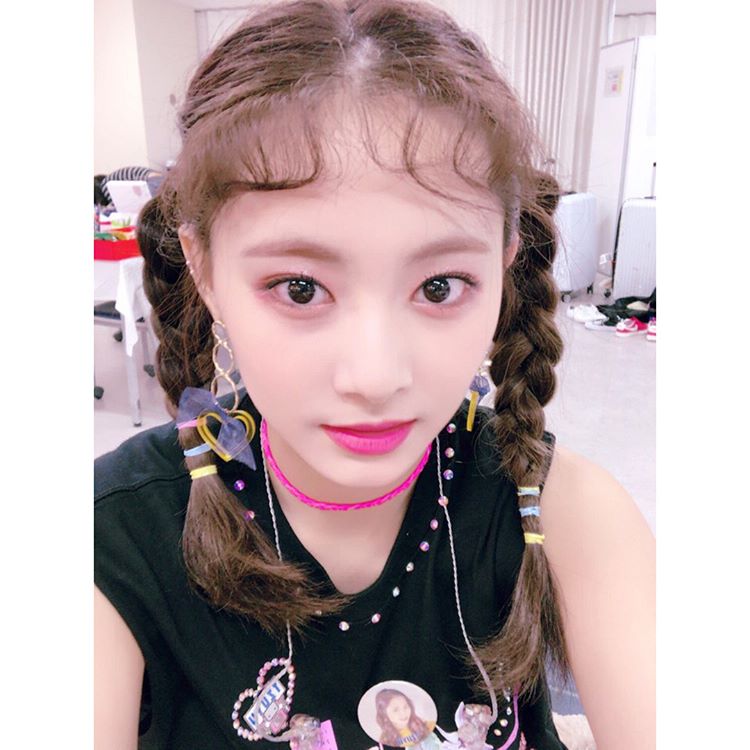 2ICERP's tweet photo. twιce's ιnstαgrαm updαte. 👍💕 https://t.co/EwkrTbbf21