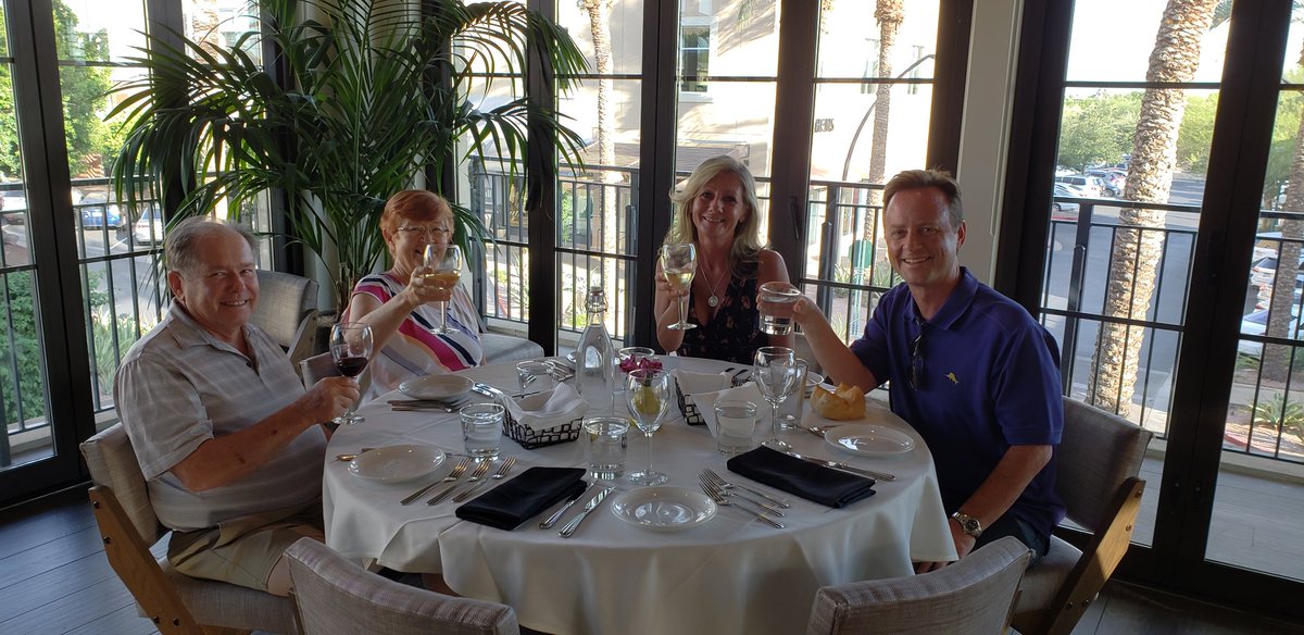 SarahPolenick's tweet photo. Having a fabulous time at @TommyBahama! @diamondresorts @reinhartshell @NoraSan67749488 @DemutisG @tchrisbrock45 https://t.co/t6h8MNwo1h