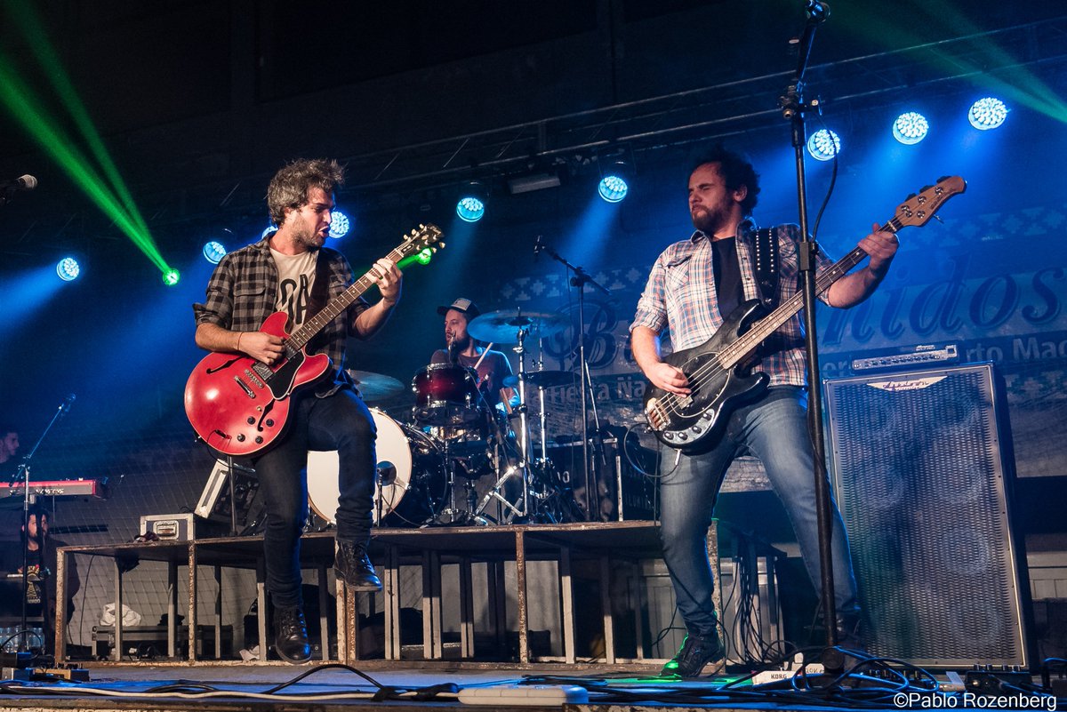 PabloRozenberg's tweet photo. @elbordoficial pasó por #PuertoMadryn y la rompió #elartedehacer https://t.co/RM6Z2mepHS