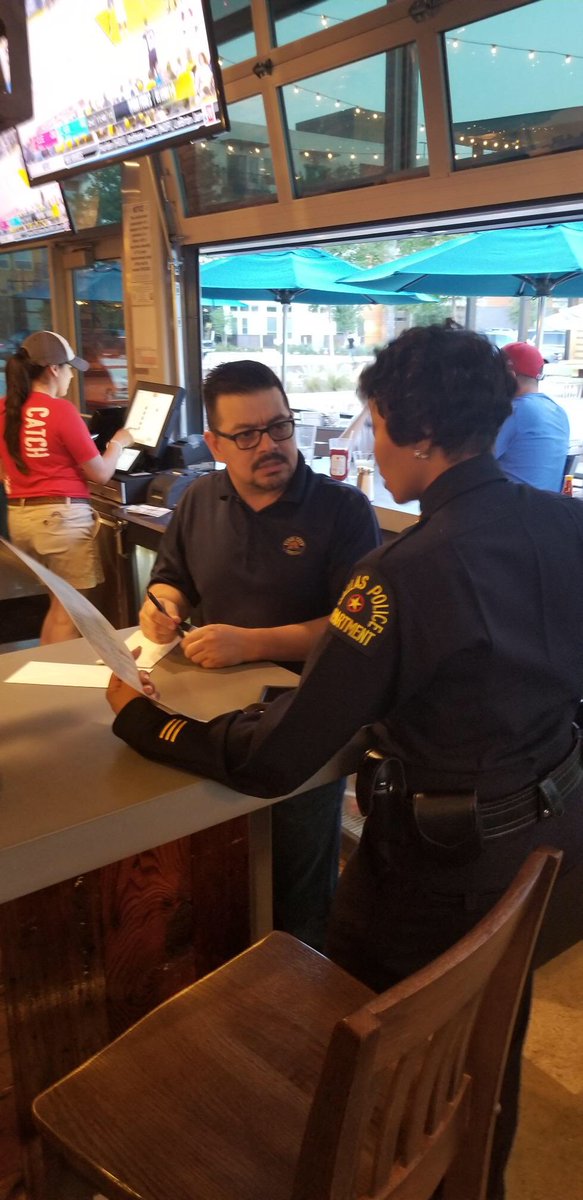 DallasPD's tweet photo. Chief Hall, “Thank you community for showing your continued support for Officer Almeida” @FishCityGrill. https://t.co/ayVLvn7HRy