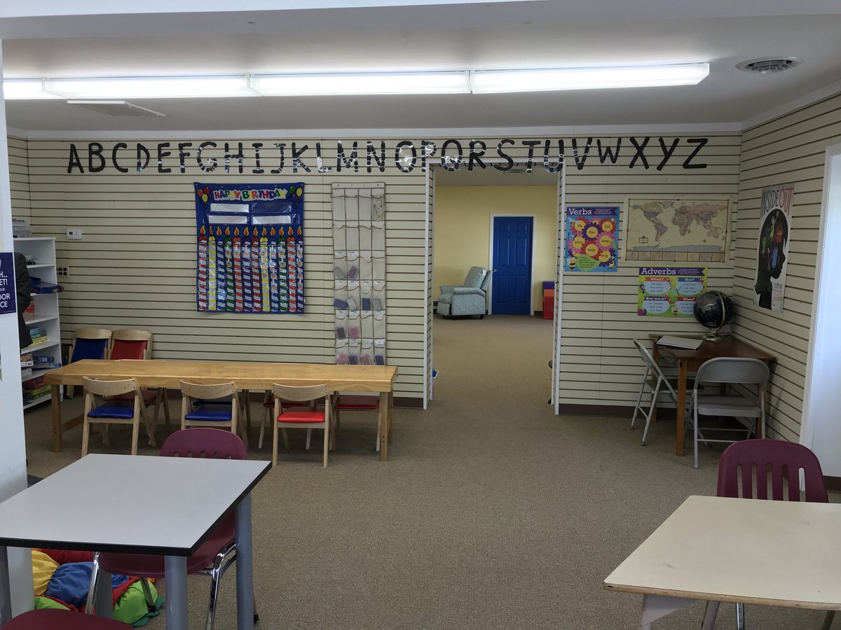 TomLockwood57's tweet photo. Licensed daycare facility in Livingston County for sale.  Capacity for 43 children ages 4-12.  Newly renovated building with HVAC and roofs, interior has separate areas by age and large outdoor play area. New surfaced lot for 11 cars. https://t.co/D7LaN14HDw