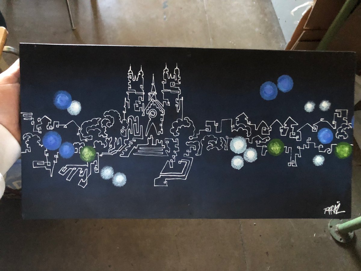 jfr_visualart's tweet image. Meet the artist this Friday at 71 Wyndham street S (close to the down town fire hall ..across the bridge) our Opening Night  is participatory and interactive, with great music, good food and with of course, amazing pieces by amazing student artists!