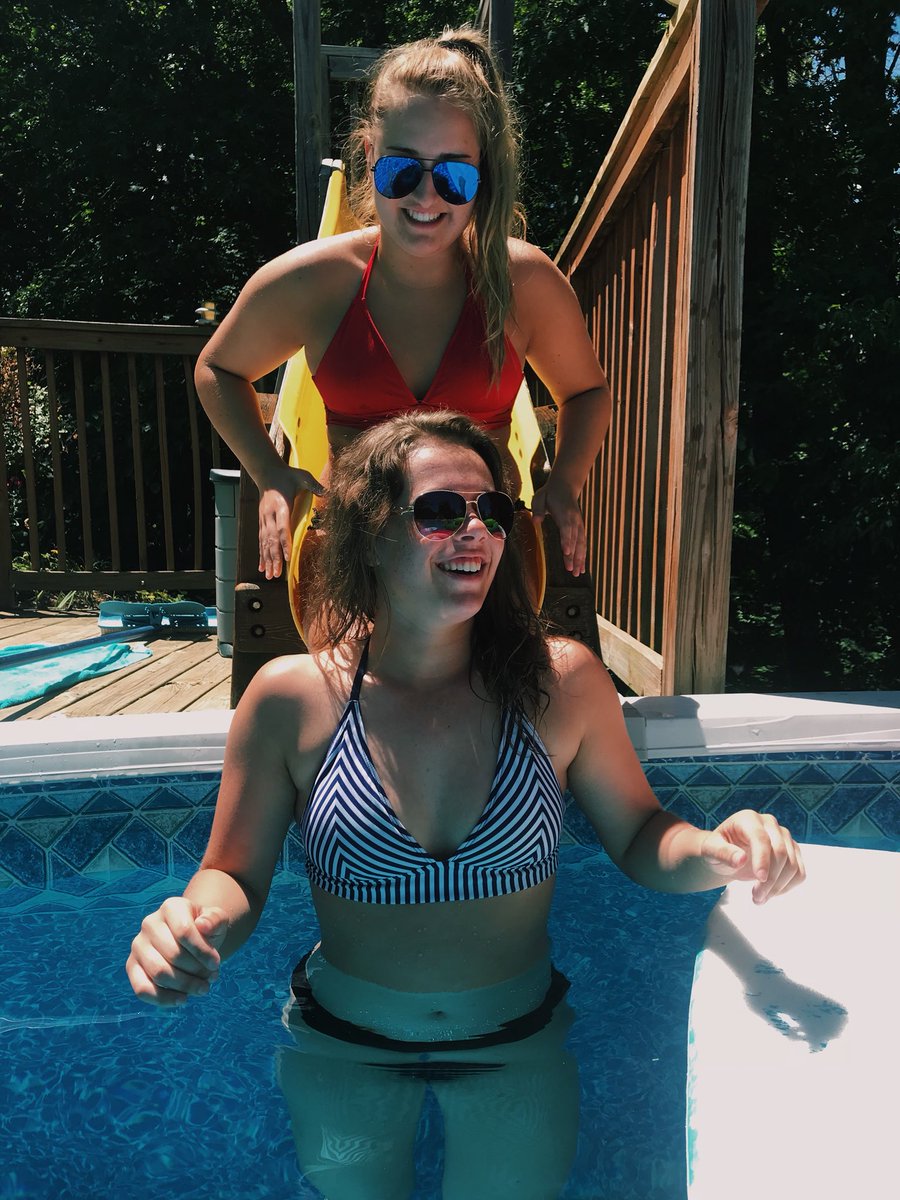 avaharris40's tweet photo. lots of laughs with this one💗 https://t.co/7naXoelI8g