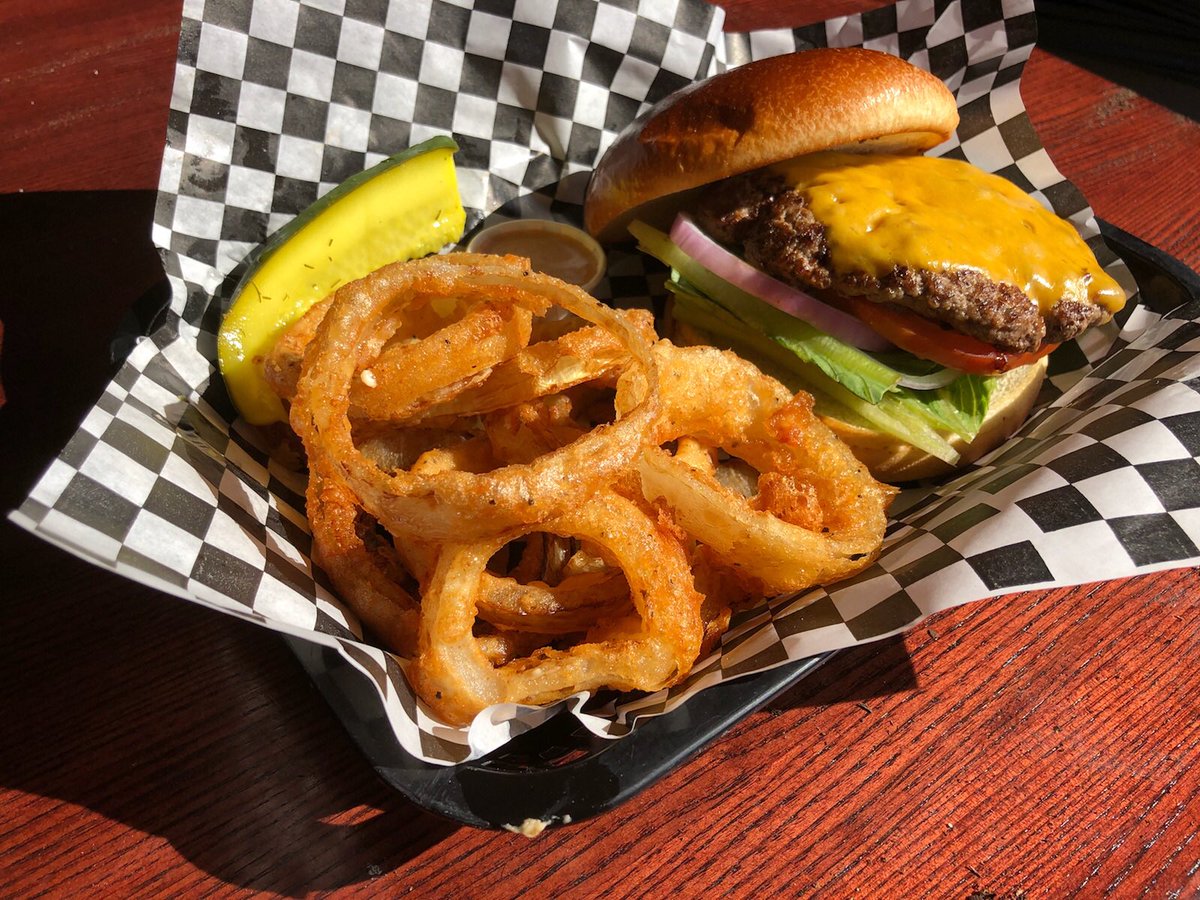MassStAleHouse's tweet image. Guys, retweet for a chance at free hand battered onion rings for a year!! $5 burger baskets. Every Wednesday. Plus, free fries after five has started for the summer! #ballinonabudget
