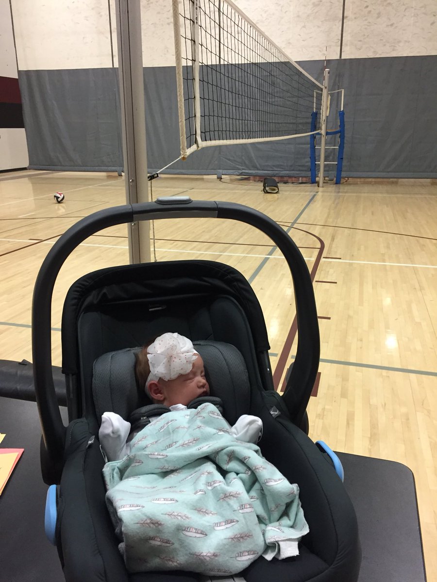 Back in the gym and it feels so good! Happy TNL! #broncostrong #family #bvod #EllenJames