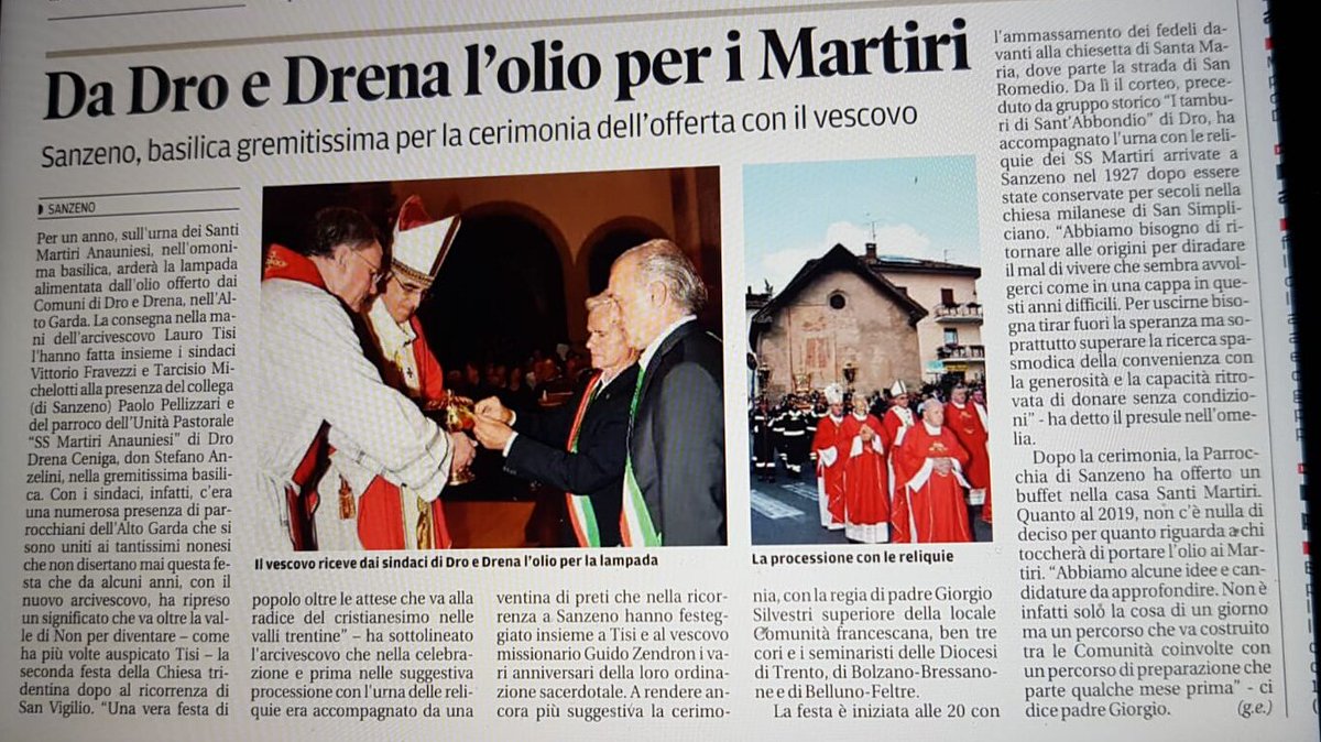 VFravezzi's tweet photo. Da #Dro e #Drena l'olio per i Martiri
A Sanzeno la cerimonia con il vescovo
#ComuneDro #Fravezzi #VittorioFravezzi #oliodelGarda https://t.co/epLFcP8Mhl