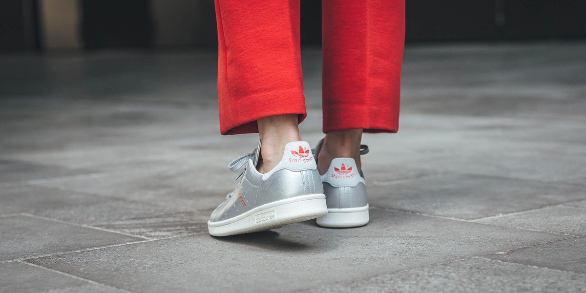 stan smith blue tint