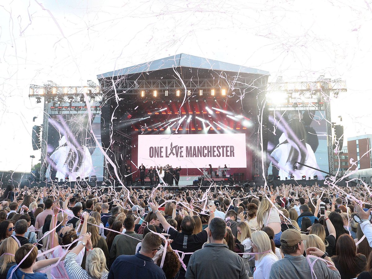 PopCrave's tweet photo. A year ago today, Ariana Grande held the One Love Manchester benefit concert in honour of the victims of the attack at her show. The concert showed the strength, unity and resilience of both Ariana &amp; the people of Manchester and went on to raise over £17 million ($23 million). https://t.co/7N4Eao5L3P