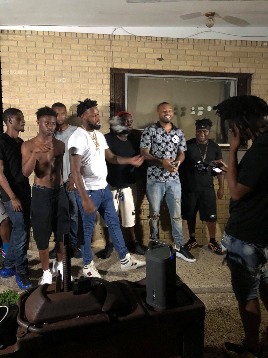 El_PadrinoCKG's tweet image. #TrapIt