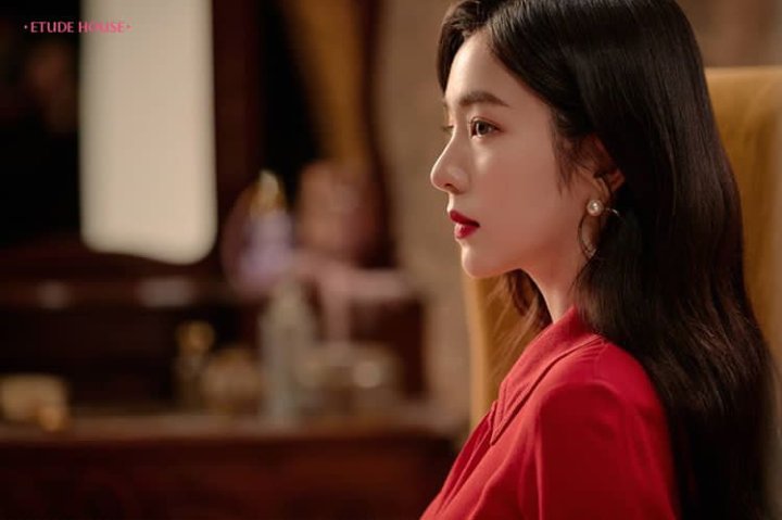 kimdykindly's tweet photo. Let's go luvies, anything for our girls 🌹💖
@RVsmtown 
#dafBAMA2018RedVelvet 
#MTVLAKPOPREDVELVET 
#PremiosMTVMiaw
#RedVelvet https://t.co/NsDUkHYVMT