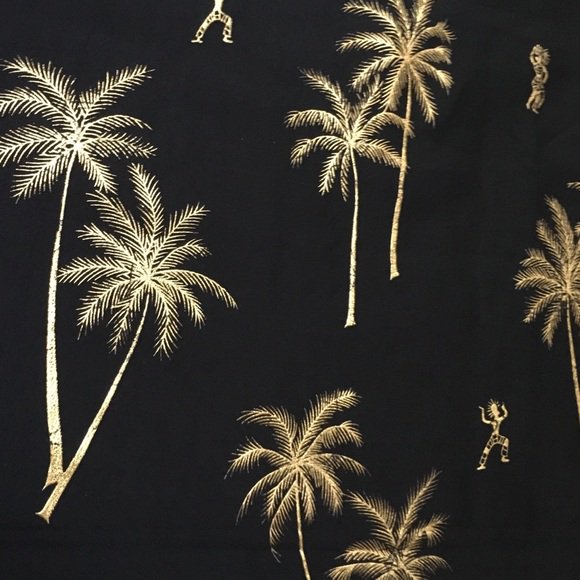 eh_shaka's tweet photo. So good I had to share! Check out all the items I'm loving on @Poshmarkapp #poshmark #fashion #style #shopmycloset #batikbali #divad #ninewest: https://t.co/bKtOrsE8BL https://t.co/Jtl53nFTrS