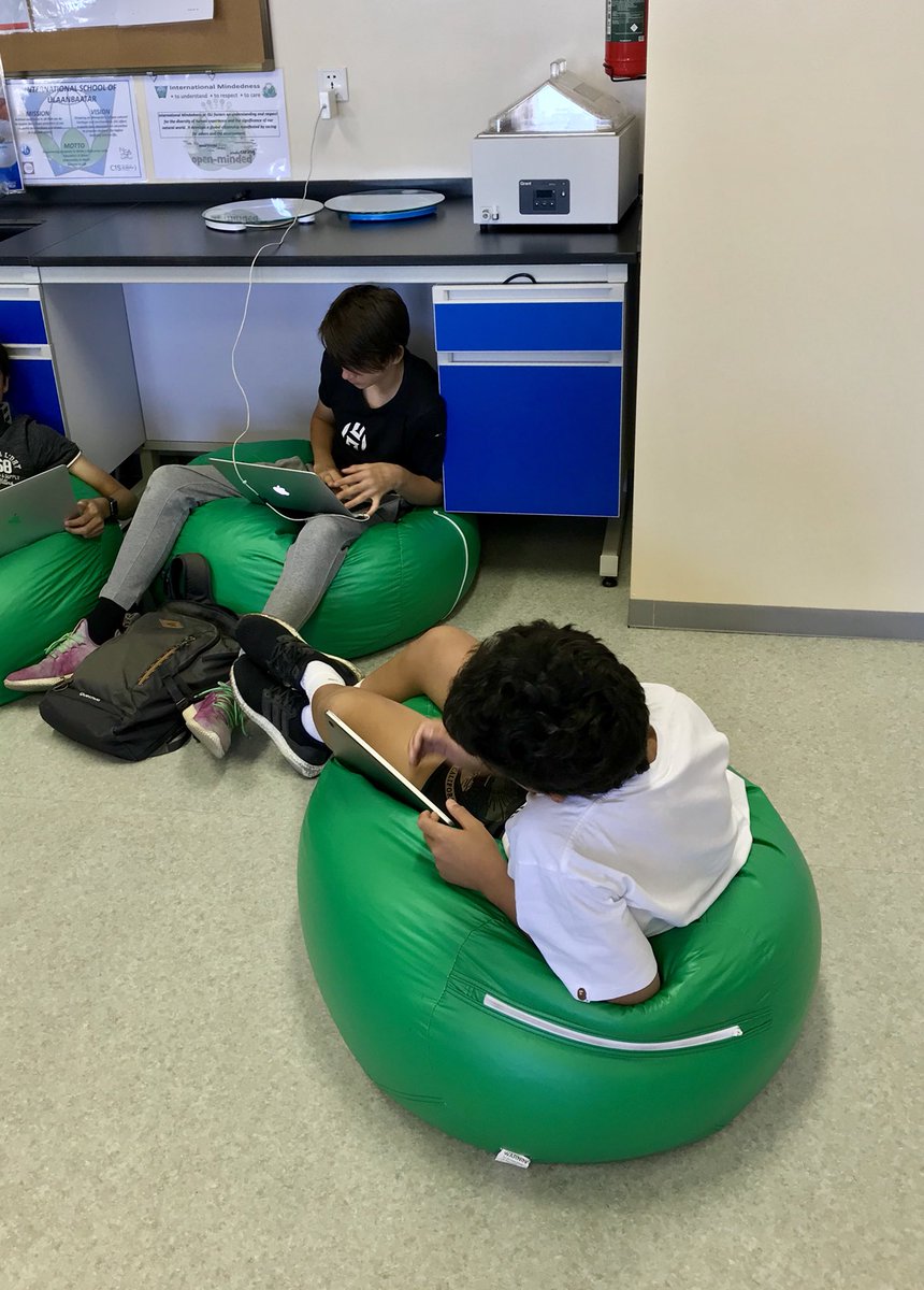 steppescience's tweet image. Grade 8 Science Ss fine tuning their Genius Hour presentations in our beautiful flexible seating and breakout spaces. They will share their learning later today. #mypscience #geniushour #STEM #ISUmng