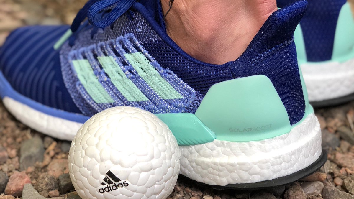 __meganc's tweet photo. Awesome event with @adidasrunning launching #SOLARBOOST with @RunnersRoostCO today! Catch us if you can! /// #RiseToRun #teamadidas 💥 https://t.co/WfeWGqrIux