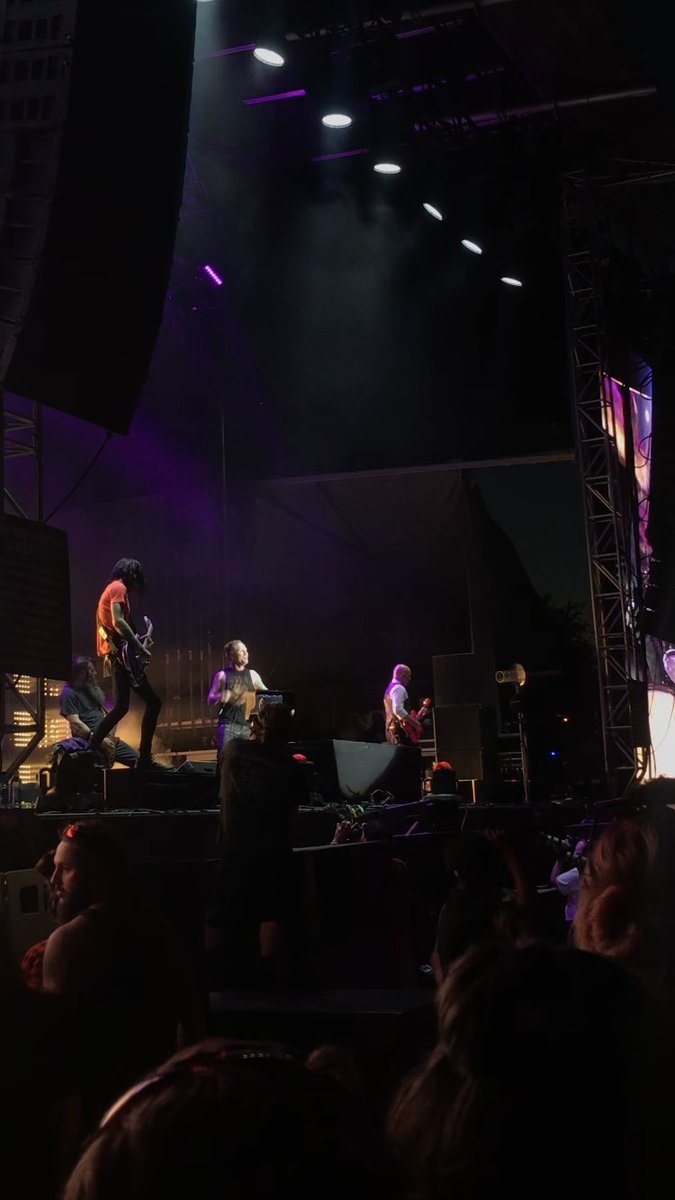 metalkenn's tweet photo. #tb to April and finally getting to see Stone Sour 🤘🏻 https://t.co/MvZ3NJvpsd