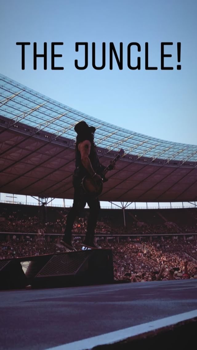 #NotInThisLifetimeTour #berlin  #rnfnr <a href="/Slash/">Slash</a> <a href="/gunsnroses/">Guns N' Roses</a>