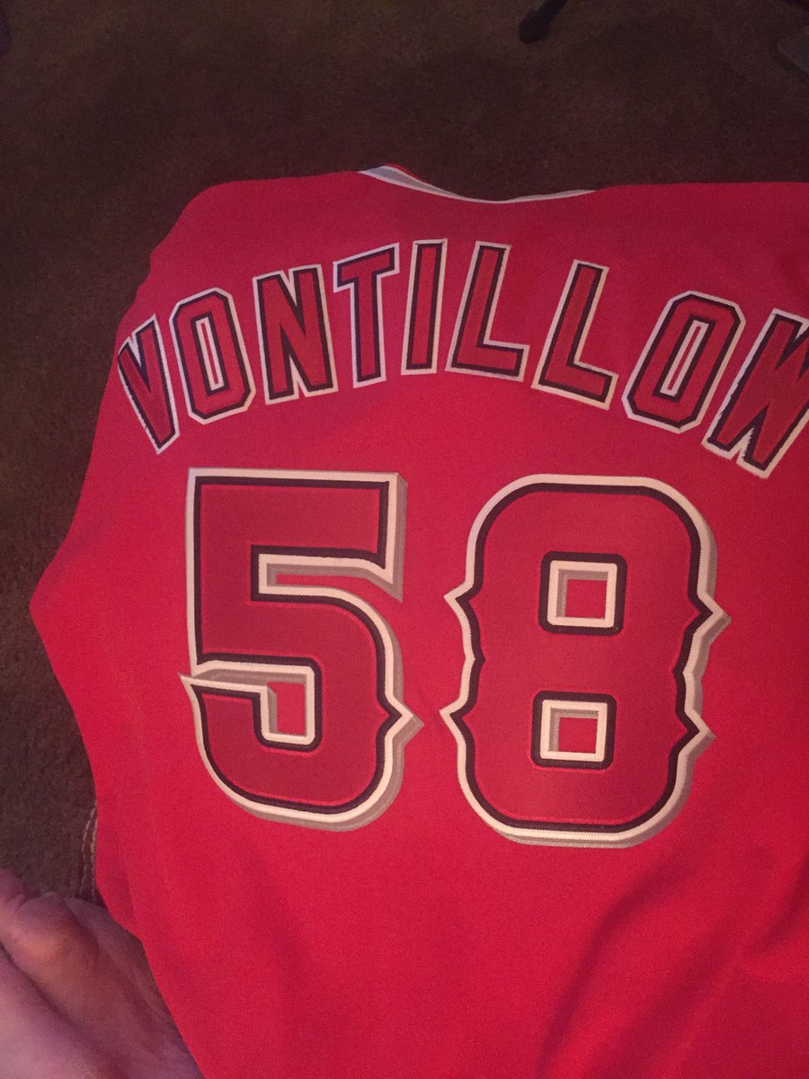 TillowVon's tweet photo. Great day at the Big A #dedicationtoroute91 #mybrother #Thanksforthewin@MikeTrout @LosAngeleAngels @KEYTNC3Alys https://t.co/nvmLgAMjME