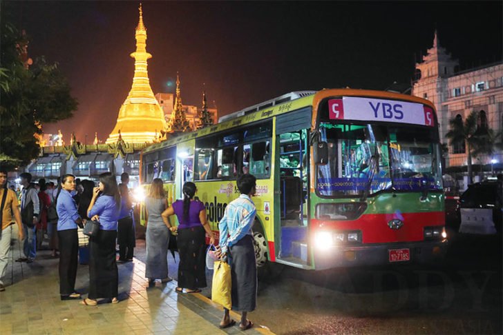 rtnlogistics's tweet image. เมืองนำร่อง “ย่างกุ้ง” ปฏิรูป “ขนส่ง” สู่ “สังคมดิจิทัล” 
 ตลอดกว่า 2  ปีภายใต้การบริหารประเทศของ “ออง ซาน ซู จี”  ผลงานชิ้นโบแดง  ก็คือการปฏิรูประบบขนส่งมวลชนใน “นครย่างกุ้ง”  
 อ่านต่อ bit.ly/2JqBFlO