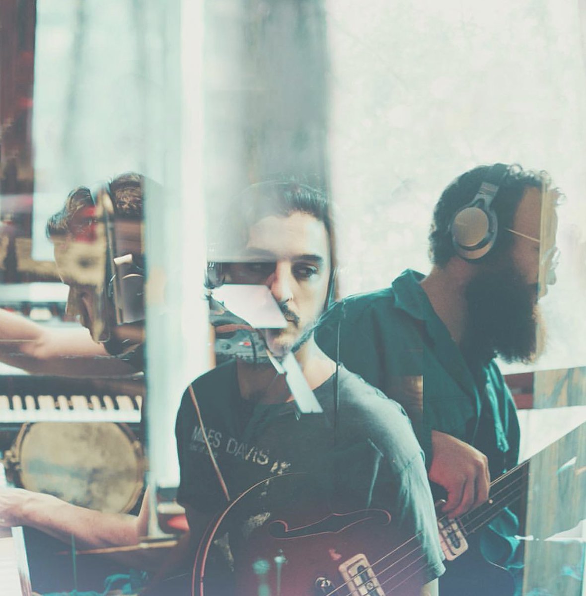HiatusKaiyote's tweet photo. Still some tickets for #swoopingduck tonight at @billboardlive_t https://t.co/p4C9tgGcqy