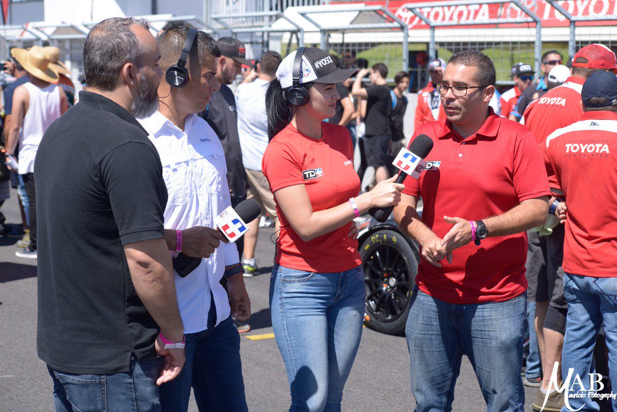 natyalvarezcr's tweet photo. #CTCC2018 una más señores @PabloSeguraS @arcmotor @mundomotorizado https://t.co/oKvGeX4NWh