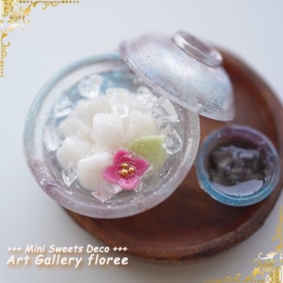 floreeshop's tweet photo. レジンでどんぶりを作りそうめんにしてみました‼️
https://t.co/NDHcuwLgiX

#樹脂粘土　#クレイ　#レジン #miniature #miniaturefood  #floreemold   #mold #clayflower  #粘土型　#粘土作り方　#ハンドメイド #ミニチュアクレイ　#ミニチュア
#ミニチュアフード　#フェイクフード #floree https://t.co/koKeYmDtIm