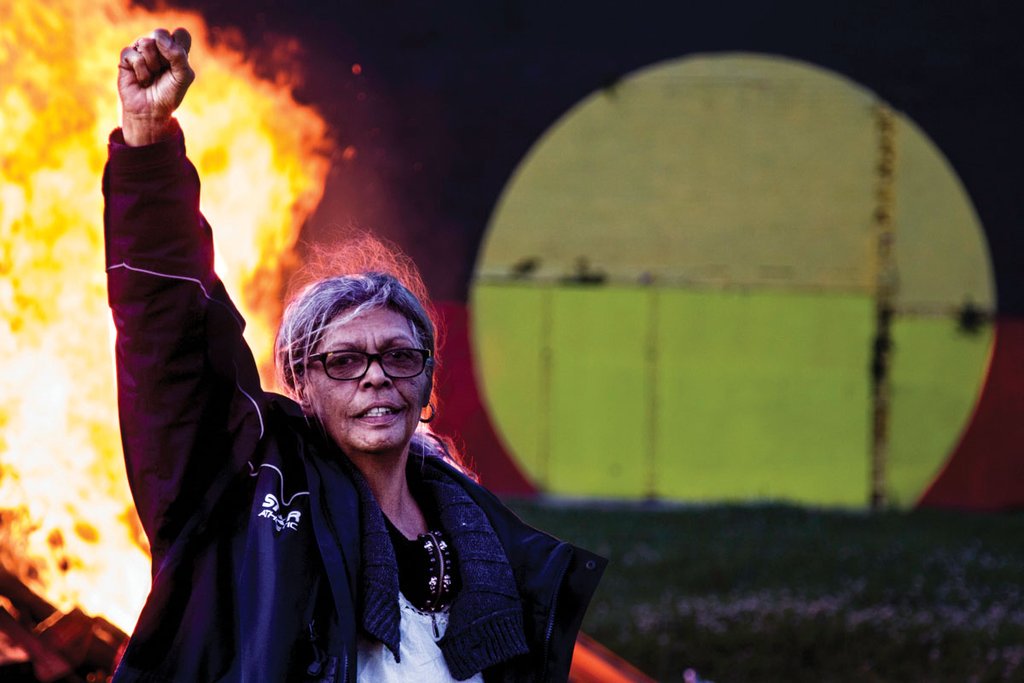 EXPOSED: Human Rights &amp; the Environment, an exhibition from photojournalist Glenn Lockitch opens Thursday 7 June at 6pm.
acp.org.au/collections/wh…