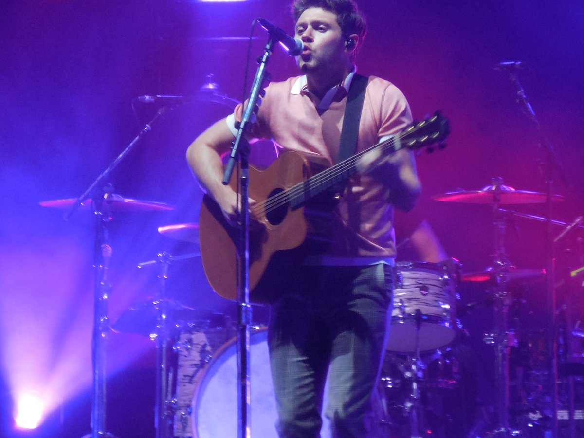 1DfansQLD's tweet photo. https://t.co/Vln106ucM3