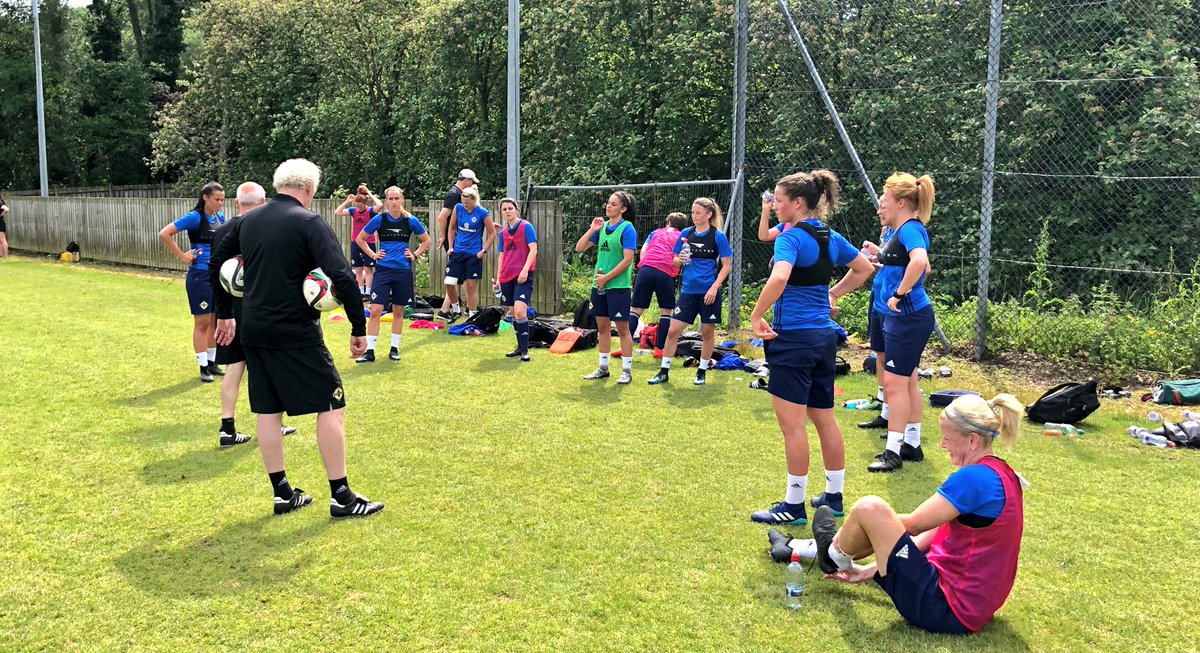 Our Senior Women are back together! They face <a href="/oranjevrouwen/">OranjeLeeuwinnen</a> on Friday at <a href="/Portadownfc/">Portadown FC</a>! 👊🏼💚 #GAWA