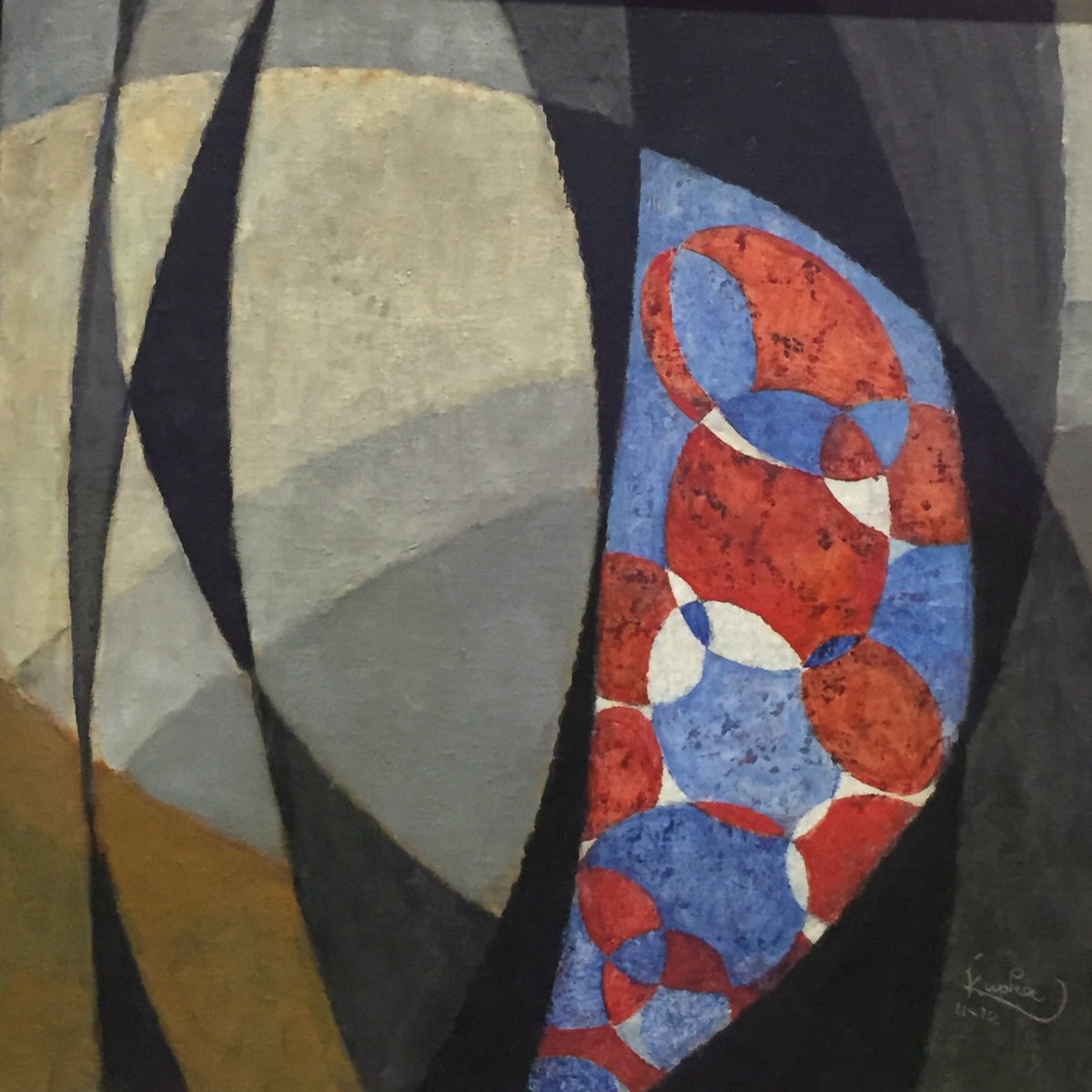 patriciacarles's tweet photo. @paulperr1 @GrandPalaisRmn #ExpoKupka @GrandPalaisRmn #Amorpha fugue à deux couleurs https://t.co/E6WbwmvlNu