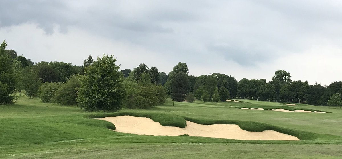 Major redesign of all bunkers @TheSpringsGolf_  well underway, Hole 3 completed last week ⛳️😎 
<a href="/LOBBandPARTNERS/">LOBB + PARTNERS</a>