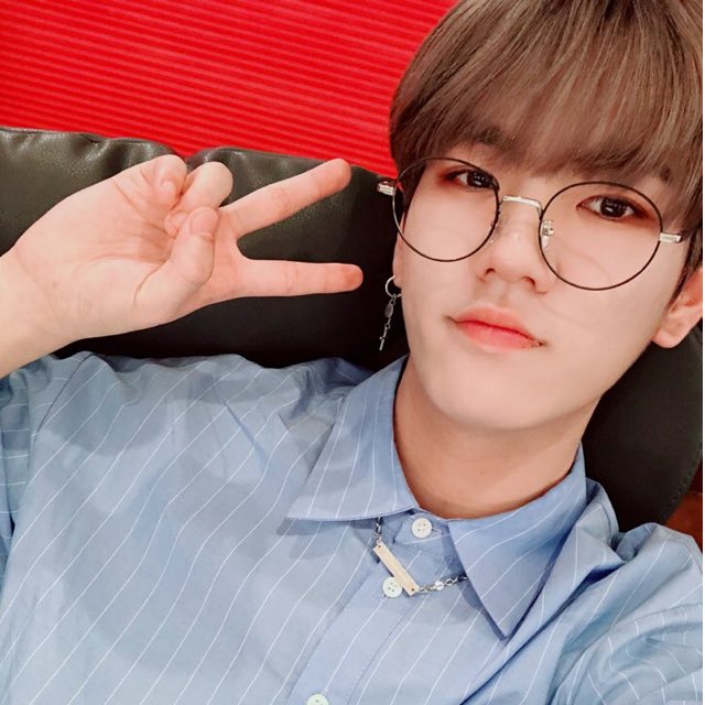 UP10TION's tweet photo. [#환희] 999일이닷>< 허니텐 고마워❤️ https://t.co/3pP1cBAgka