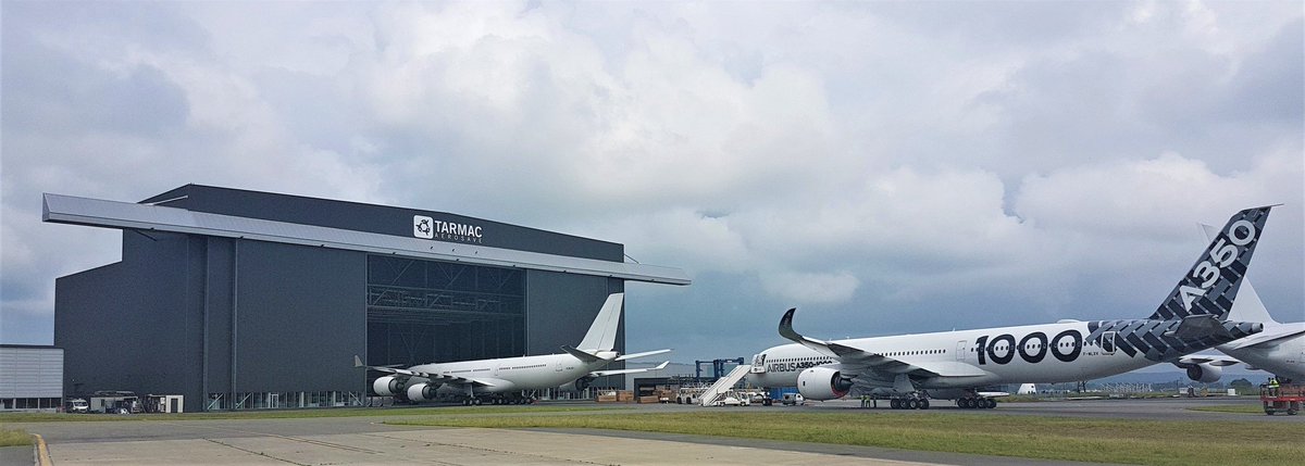 🅿️✈️[#AircraftStorage] One of the three #A350-1000 flight-test airframe from #Airbus just landed at our #Tarbes #Lourdes facility for one month storage. What a beautiful aircraft!
#wetakecare #A35K #RollsRoyce #TrentXWB-97