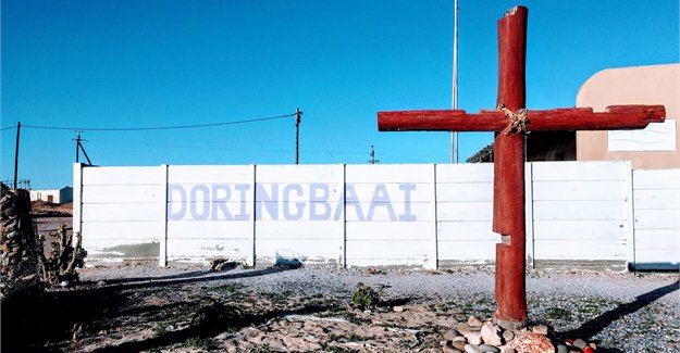 Biz_Lounge's tweet image. The #WestCoast is a wondrous place for a wine tasting! @ilse_vdberg explores #Doringbaai &amp;amp; unusual #weskus winery #FryersCove! bizcom.to/1/3t5g @FryersCove #winetourism #meetsouthafrica #smalltowntourism