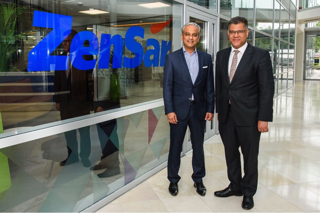Janki_Sampat's tweet photo. @AlokSharma_RDG #readingMP @Zensar with @chai_r @skishore @RPGEnterprises @hvgoenka @R4VIS @SrivAnshul @_SatyendraKumar @anuprege @RPGEnterprises @Foolproof_UX @cynosureinc @KeystoneLogic https://t.co/pGOXiwNwWY