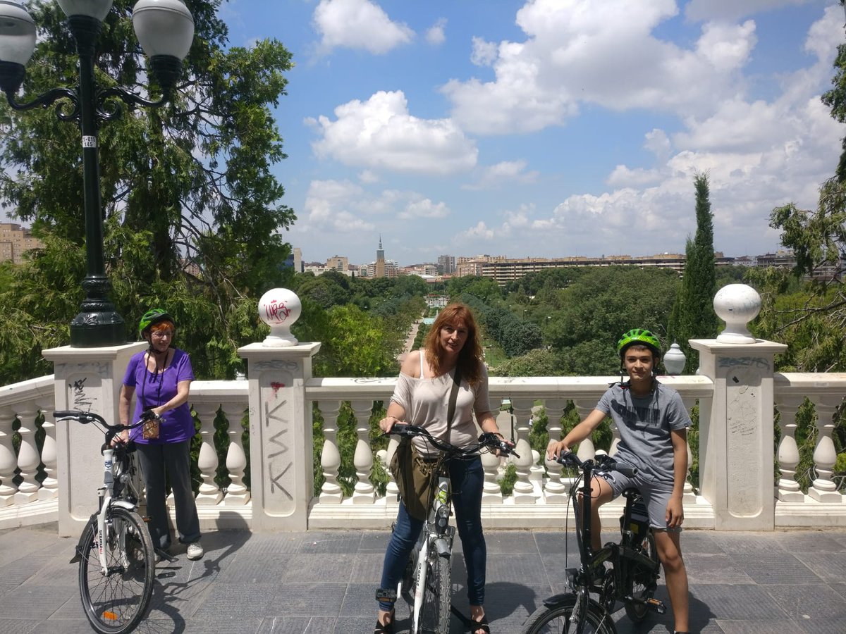 Ayer celebramos el día del Parque Grande y el medio ambiente, podéis descubrir las fotos de este hermoso día 😀Todo gracias a la colaboración de <a href="/ebrobizi/">EbroBizi</a> y de <a href="/zaragusta/">Zaragusta</a>  #MedioAmbiente #ParqueGrande #Ebrobizo #Zaragusta