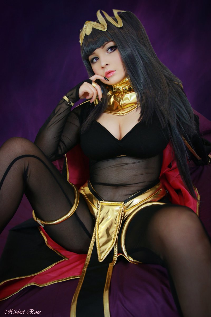 Hidori_Rose's tweet photo. "You may call me Tharja. I am a dark mage from Plegia. Now, I shall be your shadow..." 

My Tharja cosplay from #FireEmblem is here #tharja #cosplayergirl #cosplay https://t.co/aXnNEz0bGF